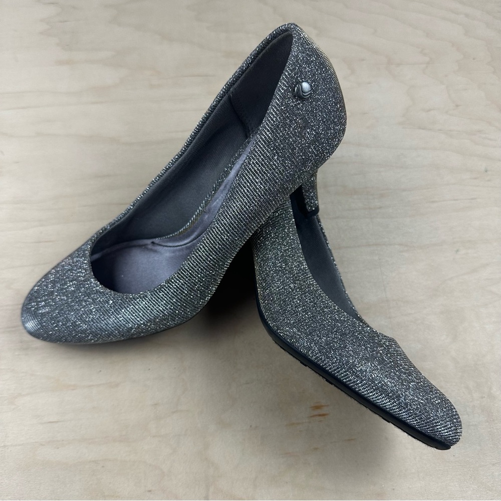 Life Stride Silver Glitter Heels